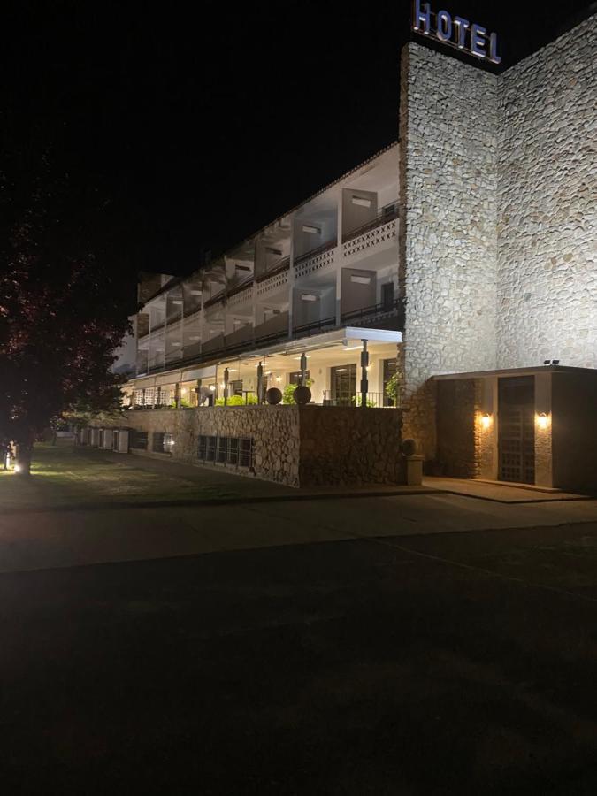 Hotel Las Cigueenas تروخيو المظهر الخارجي الصورة